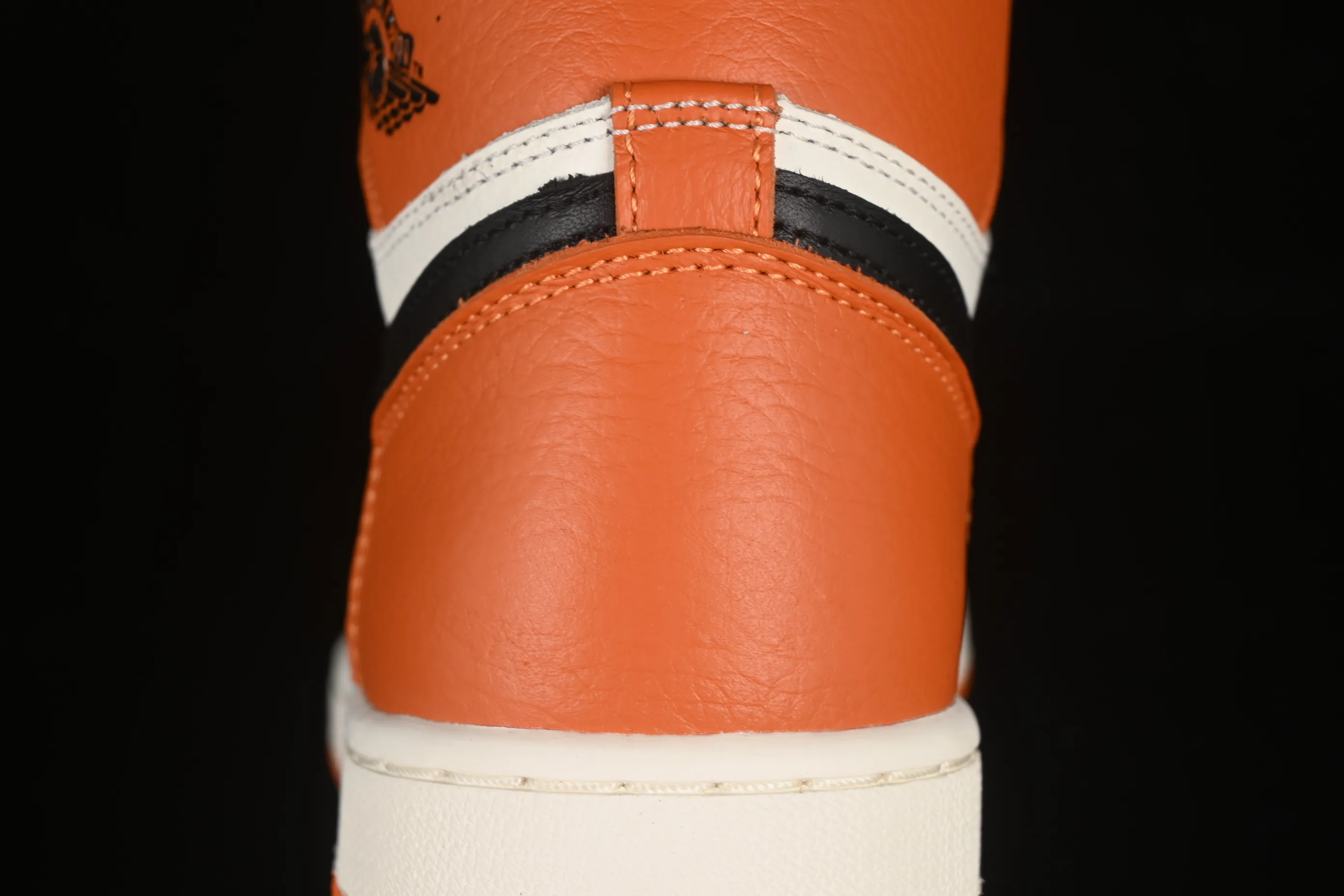 All Categories Air Jordan Jordan Series Basketball Shoes Air Jordan 1 High Air Jordan 1 High OG "Shattered Backboard" AJ1 Joe 1 New Shattered DZ5485-008